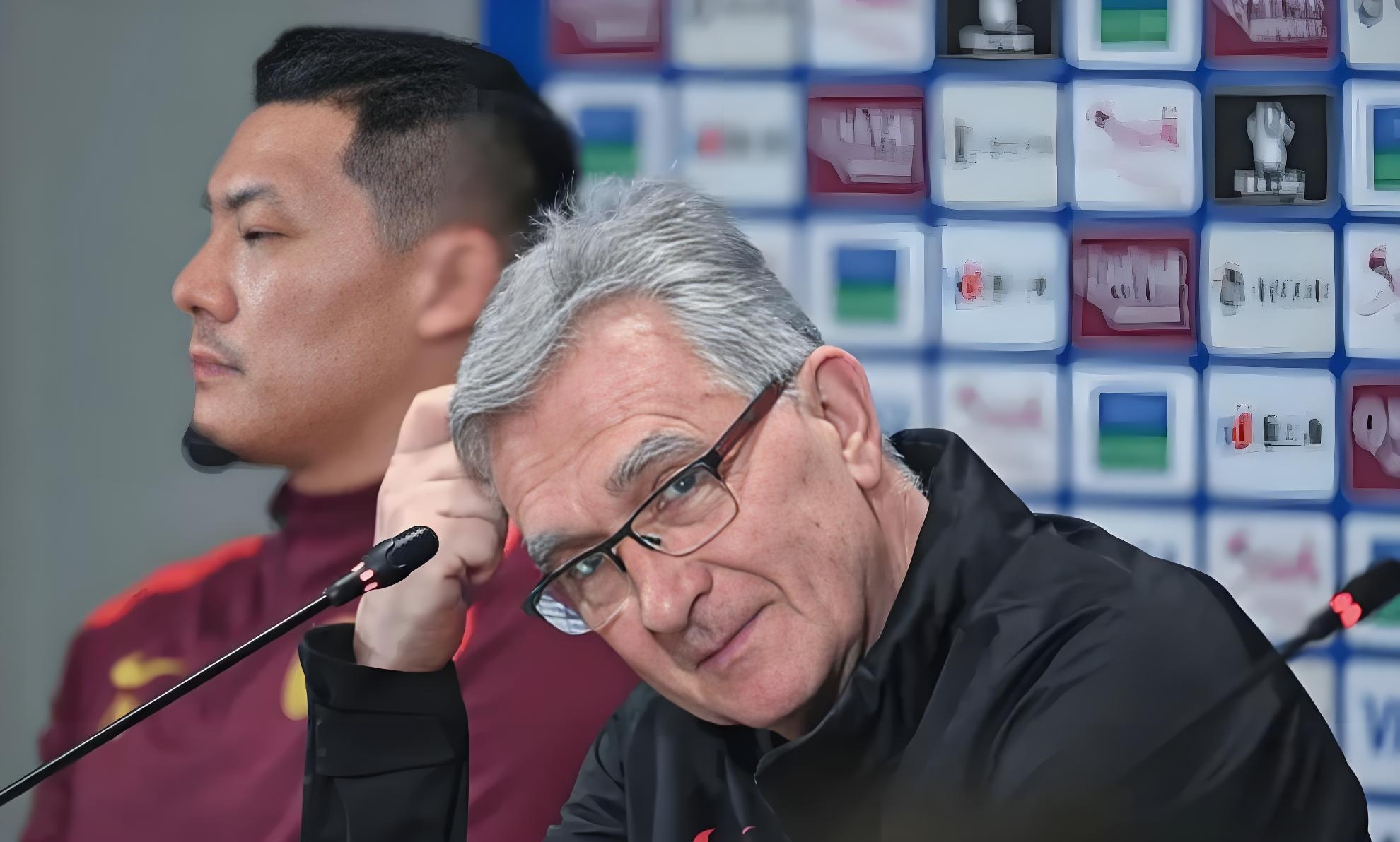 国足主帅为何不选特鲁西埃