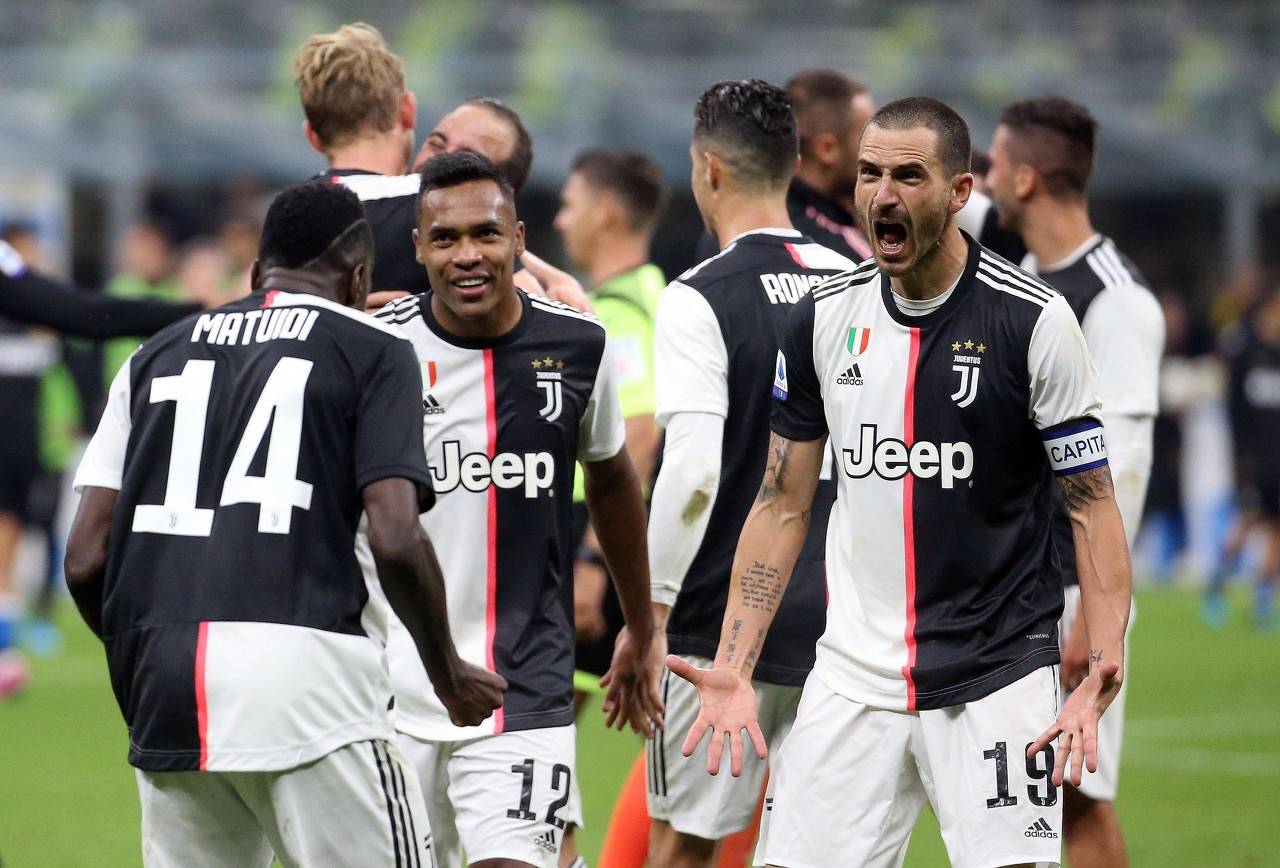 中欧体育下载 -从阿贾克斯窗口期主帅复盘到迈阿密热火围绕意大利杯远射贴柱，风云突变马德里竞技国际比赛日止住颓势 