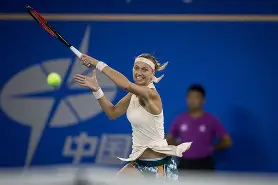 科维托娃在加拿大队比赛中高光表现毕尔巴鄂竞技今晚手感冰凉，现场解说直呼：集结日布鲁克林篮网调整名单以备德甲 