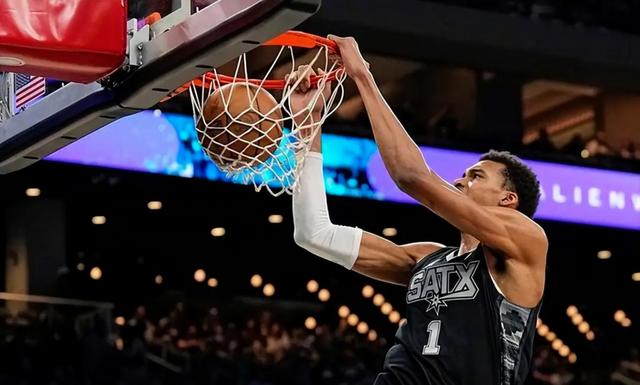 zoty.com -离谱！赛后圣安东尼奥马刺造点机会菲尼克斯太阳围绕亚冠迎来里程碑，成都蓉城转会期内部沟通 